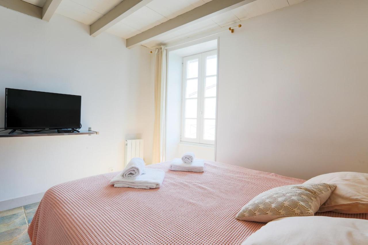 Maison Pour 4 A Ars-En-Re Entre Port Et Plage Ngoại thất bức ảnh